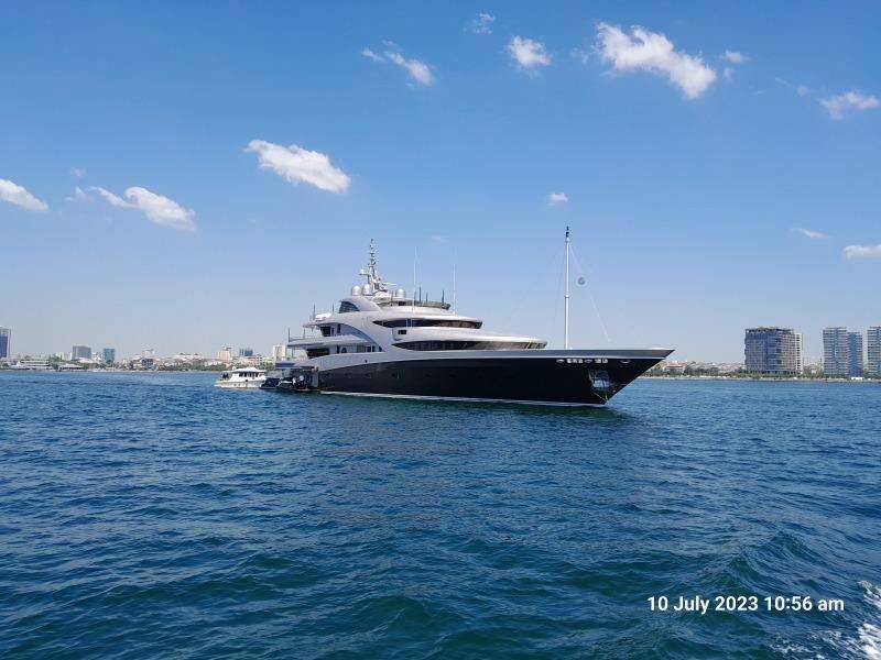 Bodrum Açıklarında Rus Milyarder Çıkarması! Putin ile İlişkilendirilen "Victoria" Yatı da Aynı Bölgede Görüldü 11